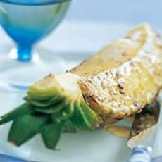 Recept: Gebakken ananas met honing-kruidensaus Recept: Gebakken ananas met honing-kruidensaus