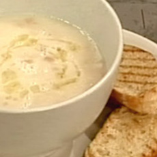 Recept: Gebonden knoflooksoep Recept: Gebonden knoflooksoep