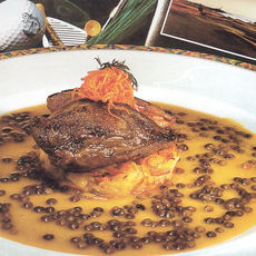 Recept: Kornhoen met linzen en sinaasappelsaus Recept: Kornhoen met linzen en sinaasappelsaus