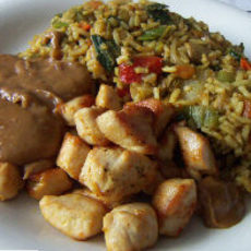 Recept: Rijst met stoofgroenten en kip. Recept: Rijst met stoofgroenten en kip.