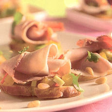 Recept: fricandeaubruchetta met avocadosalsa
