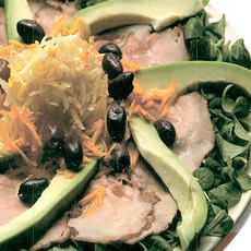 Recept: Salade van veldsla,avocado en rosbief