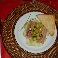 Recept: Paling op komkommersalade met basilicumdressing