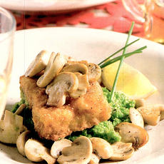 Recept: Gebakken vis met dorerwtenpuree en champignons