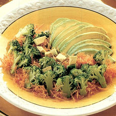 Recept: Avocadosalade met groenten