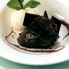 Recept: Chocolademousse met karamelsaus en kletskoppen Recept: Chocolademousse met karamelsaus en kletskoppen