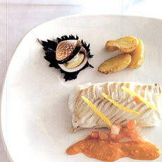 Recept: Kabeljauwfilet met saus van tomaat en amandes Recept: Kabeljauwfilet met saus van tomaat en amandes