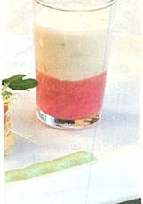 Recept: Asperge- dragon cappucino op een compote van rabarb Recept: Asperge- dragon cappucino op een compote van rabarb