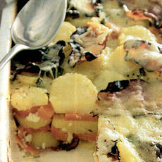 Recept: Aardappelwortelschotel Recept: Aardappelwortelschotel