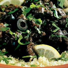 Recept: Gestoofd lamsvlees met kruiden en couscous