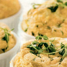Recept: Souffl�tjes van beitenkaas en tijm