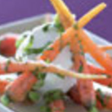 Recept: komkommer- wortelsalade met cognacsaus Recept: komkommer- wortelsalade met cognacsaus