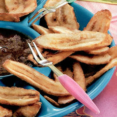 Recept: Bananenchips met mangochutney