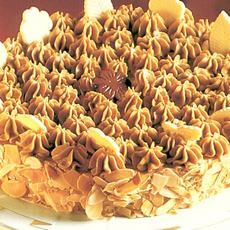 Recept: Mokkacréme-rumtaart Recept: Mokkacréme-rumtaart