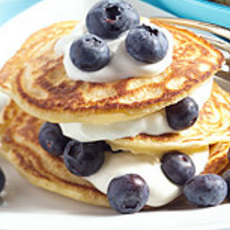 Recept: Blinis met blauwe bessen
