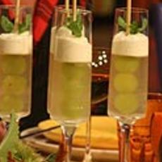 Recept: Druivengelei met kaneelcréme Recept: Druivengelei met kaneelcréme
