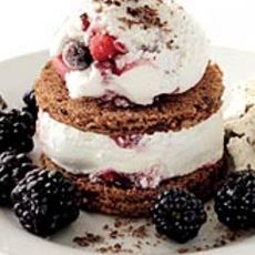 Recept: Chocoladetaartje met yoghurtijs