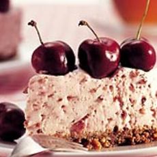 Recept: Kersenkwarktaart met bessen-druivensap Recept: Kersenkwarktaart met bessen-druivensap