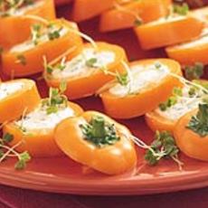 Recept: Minipaprika met geitenkaas en rucolakers Recept: Minipaprika met geitenkaas en rucolakers