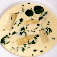 Recept: asperge roomsoep met waterkers