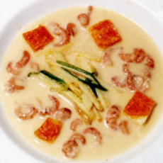 Recept: Koolrabisoep met hollandse garnalen Recept: Koolrabisoep met hollandse garnalen