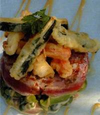 Recept: Gegrilde tonijn met een salade van groene groenten