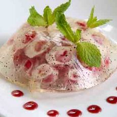 Recept: Witte chocolademousse onder een glazen dakje