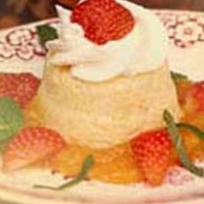 Recept: Twentse griesmeelpudding met een saus van boerenme