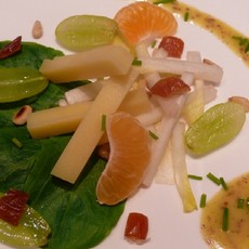 Recept: Veldsla met Comt� en herfstvruchten 