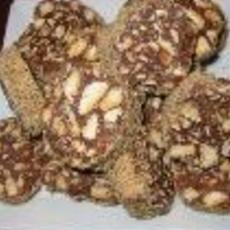 Recept: Chocoladesalami) Recept: Chocoladesalami)