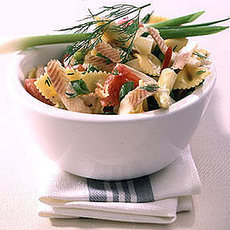 Recept: Gerookte palingsalade met pasta en asperges 