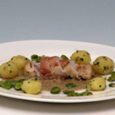 Recept: Gevulde scharrelkipfilet met truffelsaus, krieltje