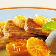 Recept: Flensjes met mandarijnen en mandarijnenlikeur Recept: Flensjes met mandarijnen en mandarijnenlikeur