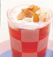 Recept: Cranberrydrankje met vanille-ijs Recept: Cranberrydrankje met vanille-ijs