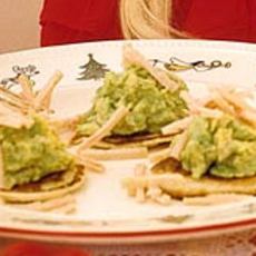 Recept: Blini's met avocadoroom en zalm Recept: Blini's met avocadoroom en zalm