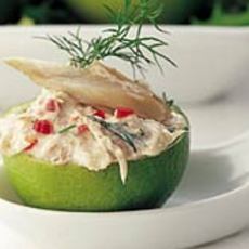 Recept: Gevulde limoenen met makreelmousse Recept: Gevulde limoenen met makreelmousse