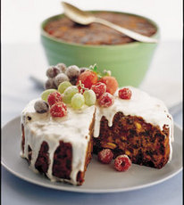 Recept: Kerstcake met besuikerd fruit Recept: Kerstcake met besuikerd fruit