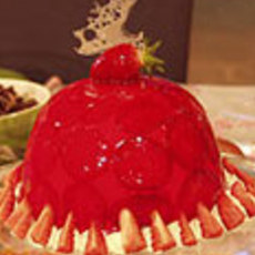 Recept: Aardbeienijs bombe