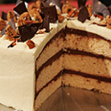 Recept: Amerikaanse chocolade pindakaastaart