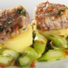Recept: Gebakken kalfsbiefstuk met groene aspergesalade