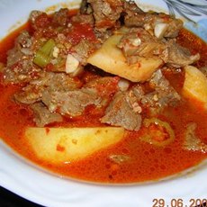 Recept: Tas ke babi = vlees met rijst schotel Recept: Tas ke babi = vlees met rijst schotel