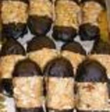 Recept: Bokkepootjestaart met slagroom en saroma