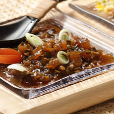 Recept: Pittige zoetzure chillisaus Recept: Pittige zoetzure chillisaus