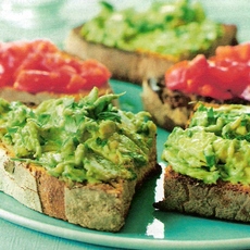 Recept: Ontbijt-bruschetta met tomaat