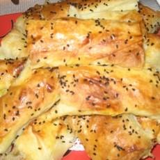 Recept: Kiymali Cep Boregi!  Bladerdeeg met gehakt