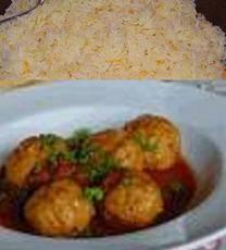 Recept: Turkse gehaktballetjes met saffraanrijst 