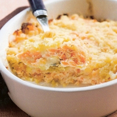 Recept: Zalmcrumble met prei