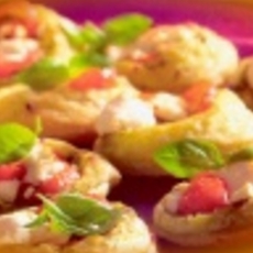Recept: Mini-geitenkaastaartjes Recept: Mini-geitenkaastaartjes