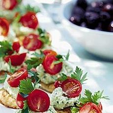 Recept: Tomaat en f�ta-pesto bites