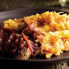 Recept: hutspot met gehaktballen en rode peperjus